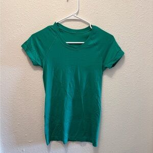 Lululemon Swiftly Tech Short Sleeve 2.0 Hip Length